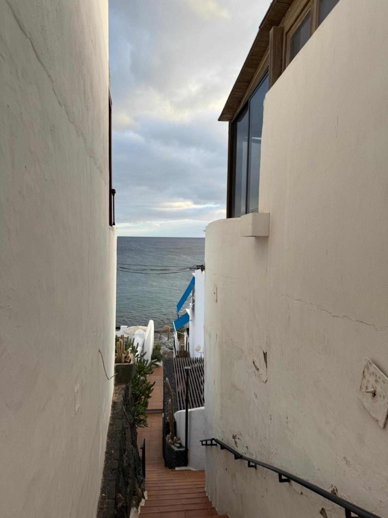 Mar Y Playa Apartment Puerto del Carmen  Exterior photo
